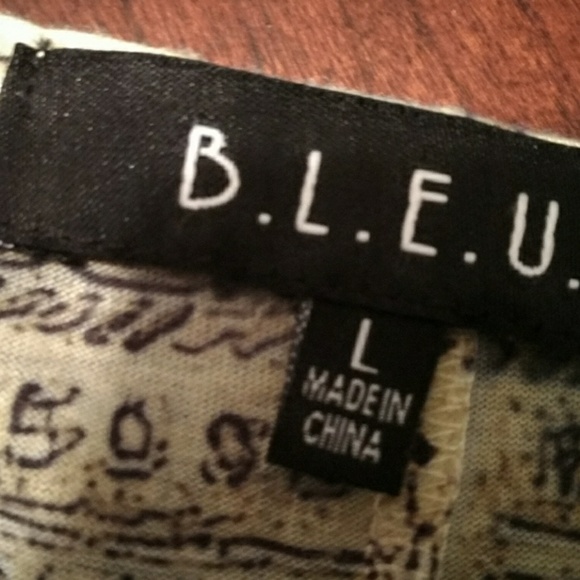 B.L.E.U. print top - Picture 3 of 3